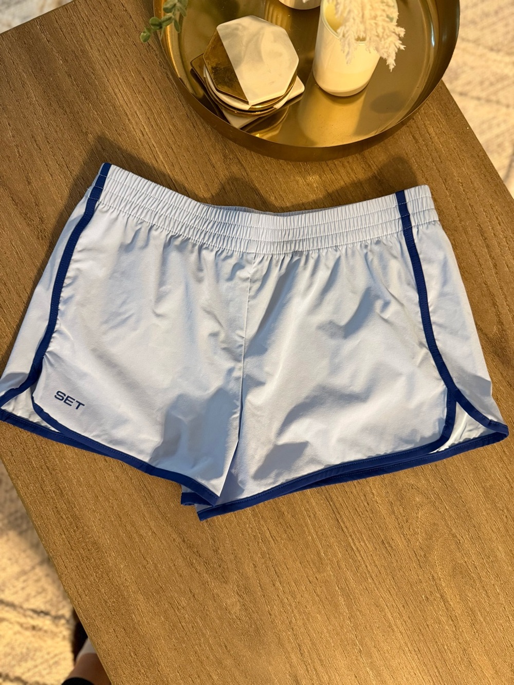 Set Active light blue nylon 90s track shorts